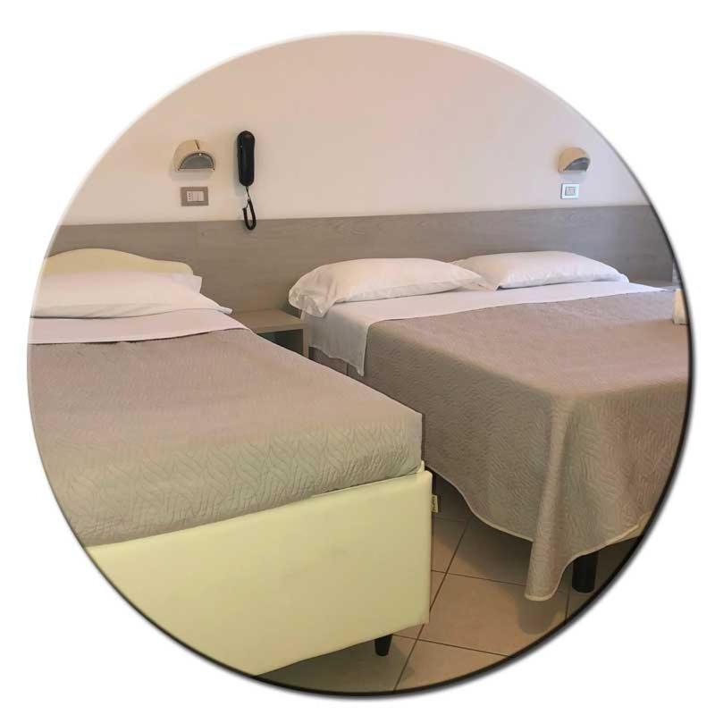 Hotel Amedea Червия Екстериор снимка